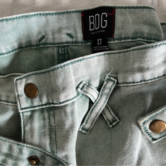 BDG high rise green shorts - Picture 3 of 3